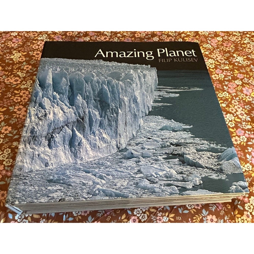 Filip Kulisev Amazing Planet Book OS Blue Hardcover Photography 9788055600307